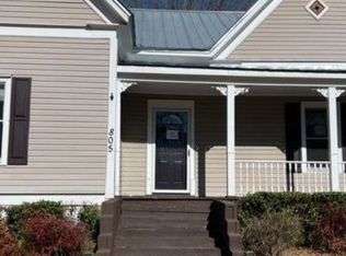 805 Carlton Ave, Union Point, GA 30669