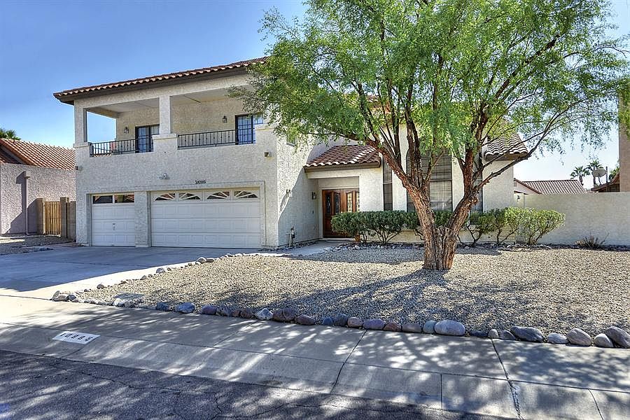 1st image of 10985 E Altadena Ave