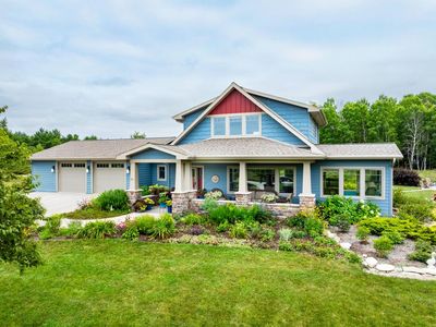 9094 Wandering Spring Ct, Fish Creek, WI, 54212
