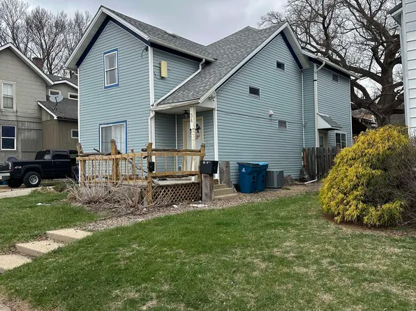 34 3rd St, Savanna, IL 61074