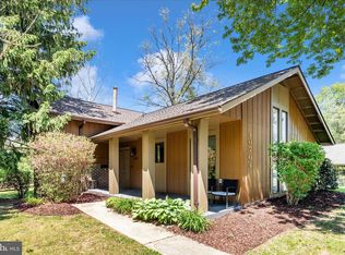 10704 Wayridge Dr, Gaithersburg, MD 20886