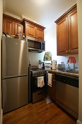 Rented by Michael Sloane Realty Company | media 13