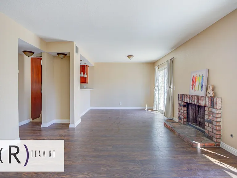 555 Azusa Ave #32 — Photo 12
