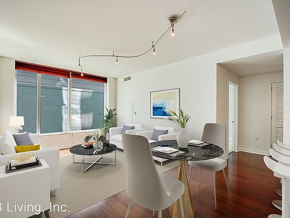 3rd image of 338 Spear St Unit 8E