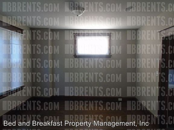 2nd image of 866 Hermosa Ave