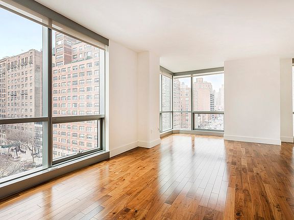 3rd image of 300 E 79th St APT 7B
