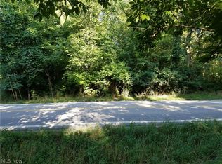 Columbia Rd, Valley City, OH 44280