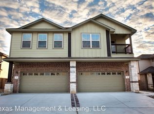 131 Lakeview Cir, Kyle, TX 78640