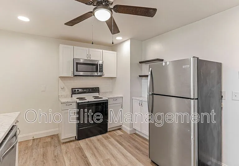 254 S Wayne Ave — Photo 18