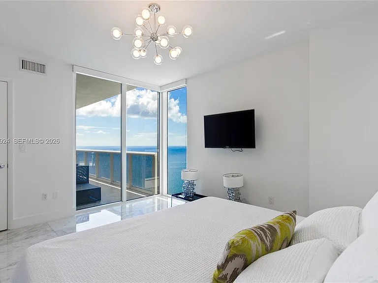 1800 S Ocean Dr #Penthouse 4404 — Photo 19