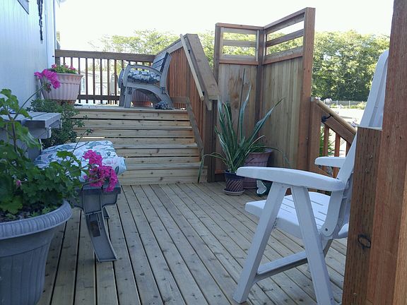 4th image of 322 Carefree Cir