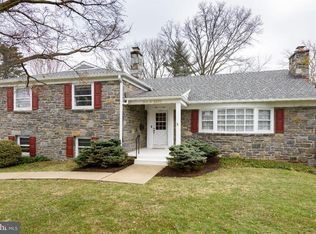 304 N Kent Rd, Broomall, PA 19008