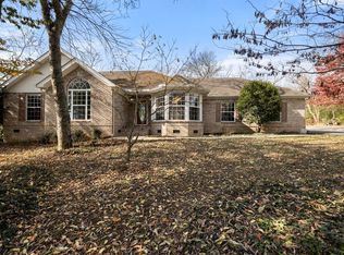 2529 Golden Pond Ln, Spring Hill, TN 37174