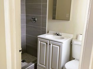 3080 E 15th St #22, Oakland, CA 94601