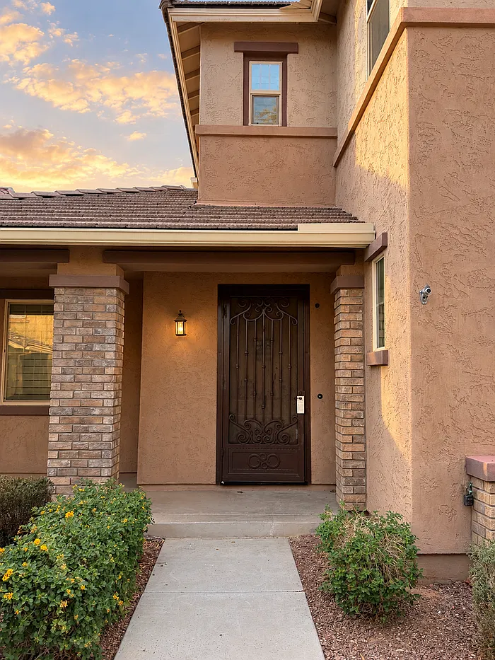 4 bed, 3.0 bath, 2292 sqft, $2,650 — Photo 3