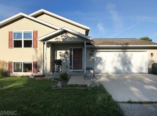 16361 Albrecht Ave NE, Cedar Springs, MI 49319