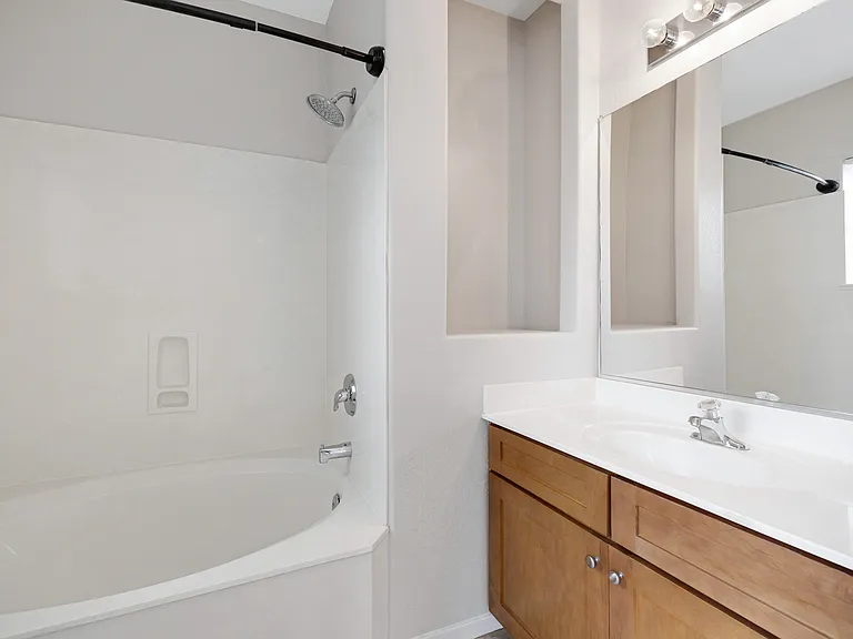 4747 E Culver St — Photo 25