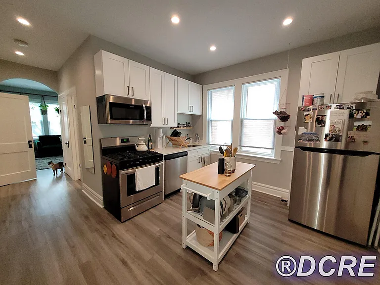 1714 N Wolcott Ave #2 — Photo 1