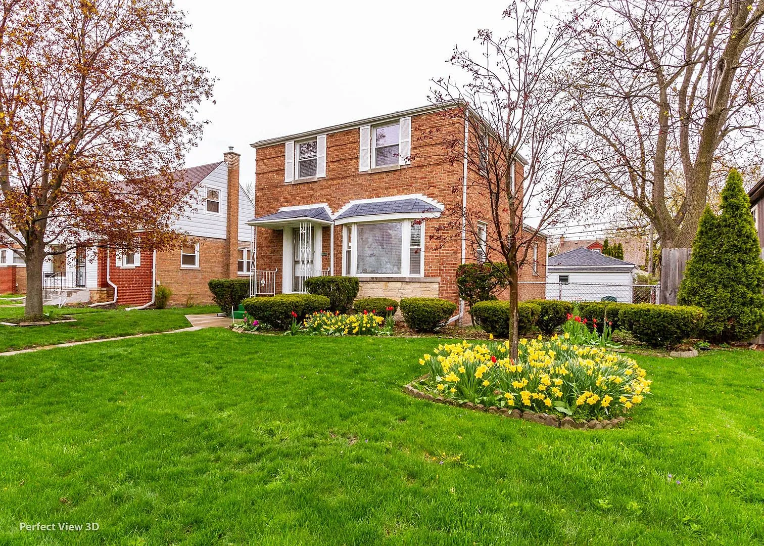 1441 Wentworth Ave photo 1