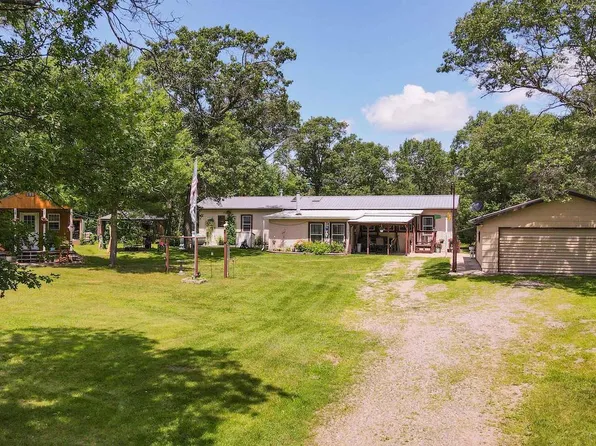 976 Blackhawk Court, Hancock, WI 54943