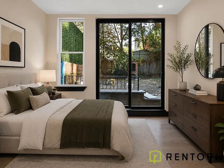 540 Driggs Ave #1E — Photo 5