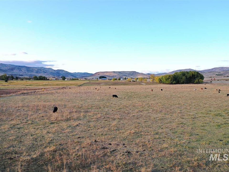 2nd image of Tbd Darnell Rd