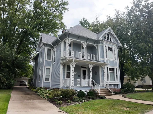 235 N Jackson St, Rushville, IL 62681