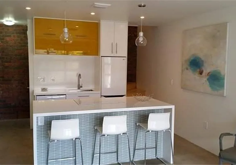 814 E Ashton Ave #B — Photo 2