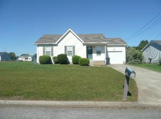 101 Wassom Ct, Oak Grove, KY 42262
