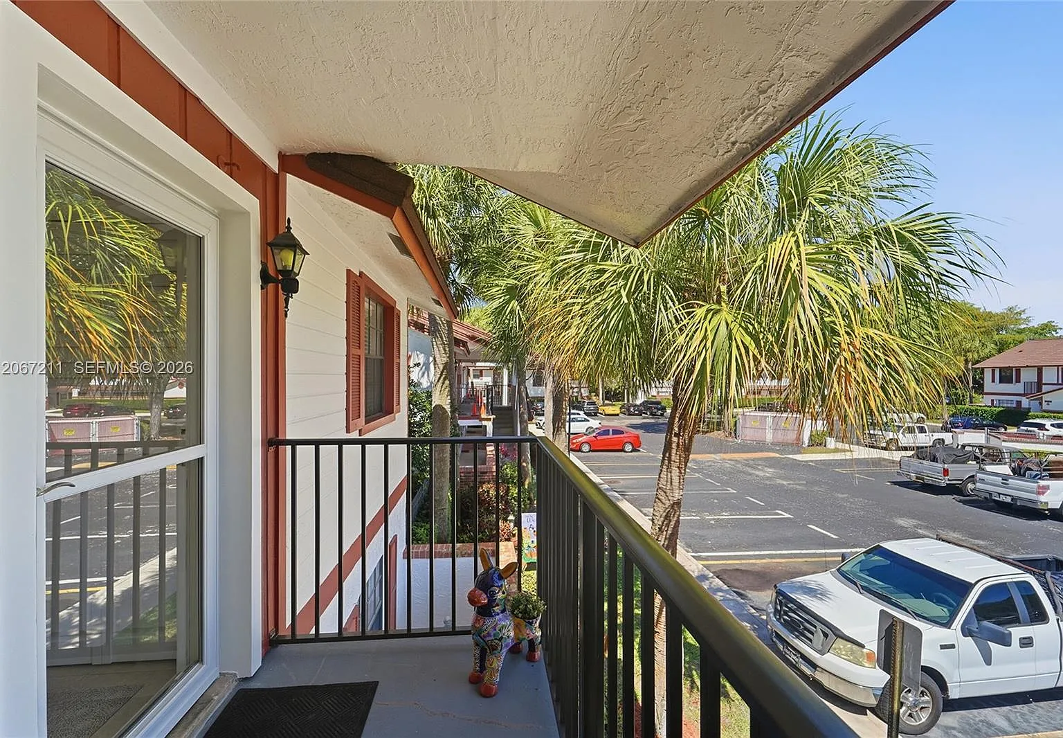 Beacon Place Condo — Photo 2