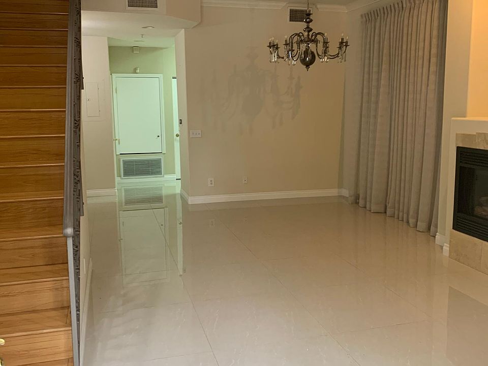 1st image of 333 W Loraine St APT 107