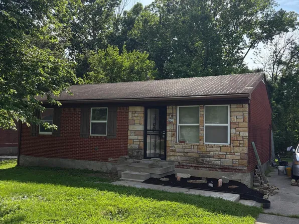 9602 Pembury Ct, Louisville, KY 40272