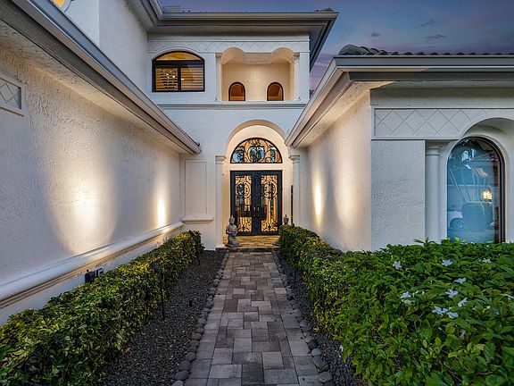 4th image of 15936 Brier Creek Drive