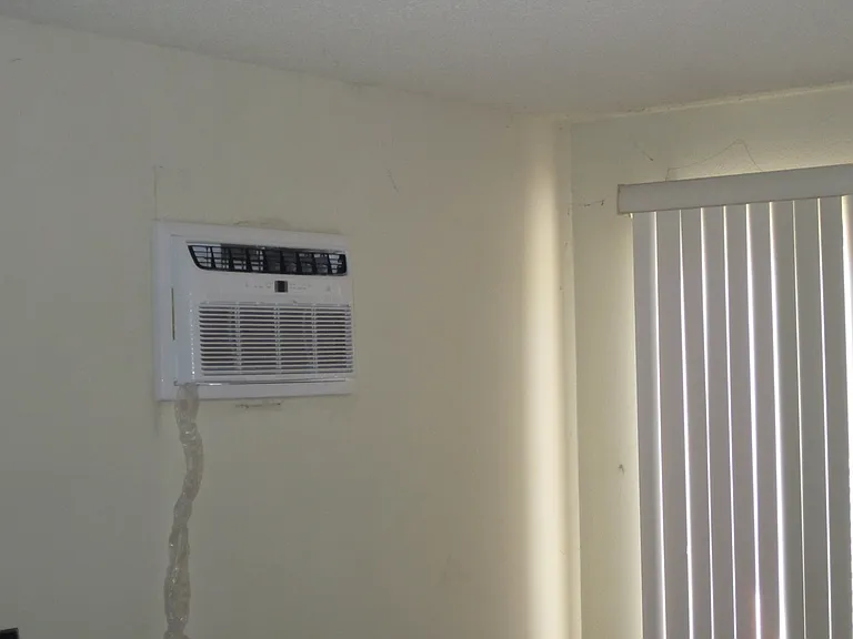 6552 Westpark Pl — Photo 10