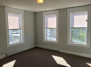 26 Crescent St APT 3, Fitchburg, MA 01420