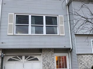 155 Lorraine Loop, Staten Island, NY 10309