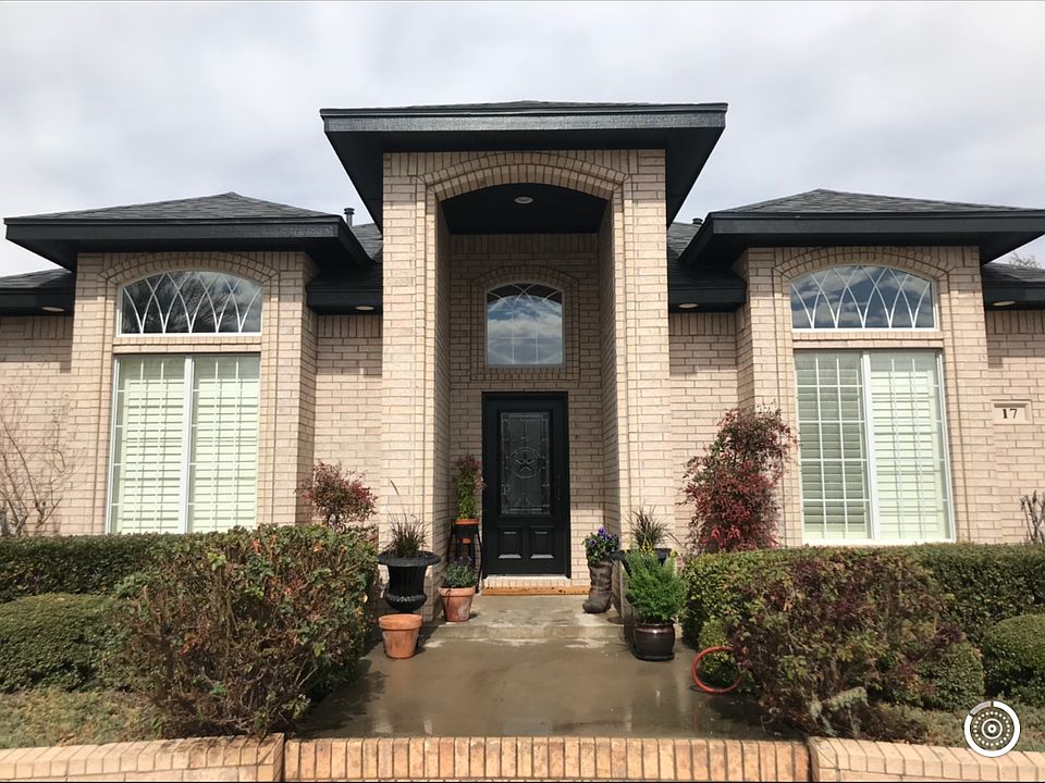 1st image of 17 Santa Ellena Ct