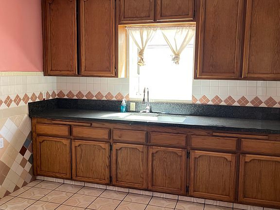 Granite countertop