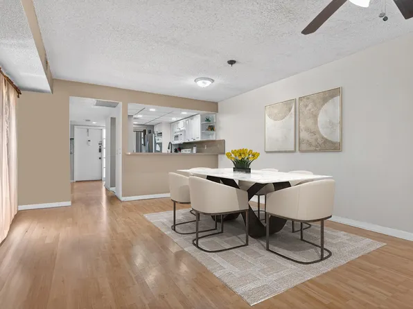 1340 E Golfview Drive, Pembroke Pines, FL 33026