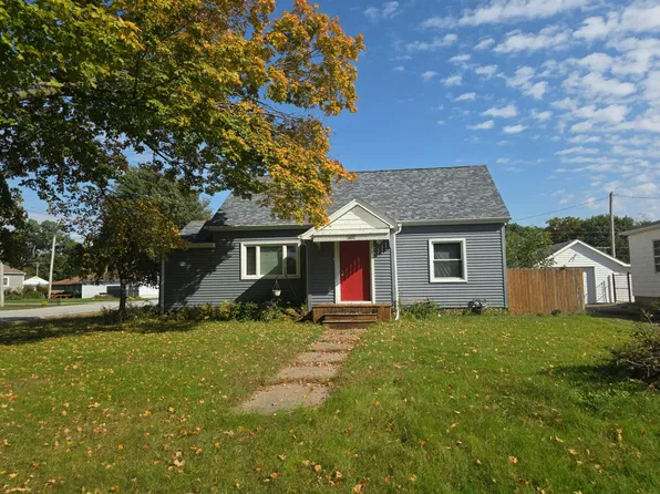 3602 12th St, East Moline, IL 61244