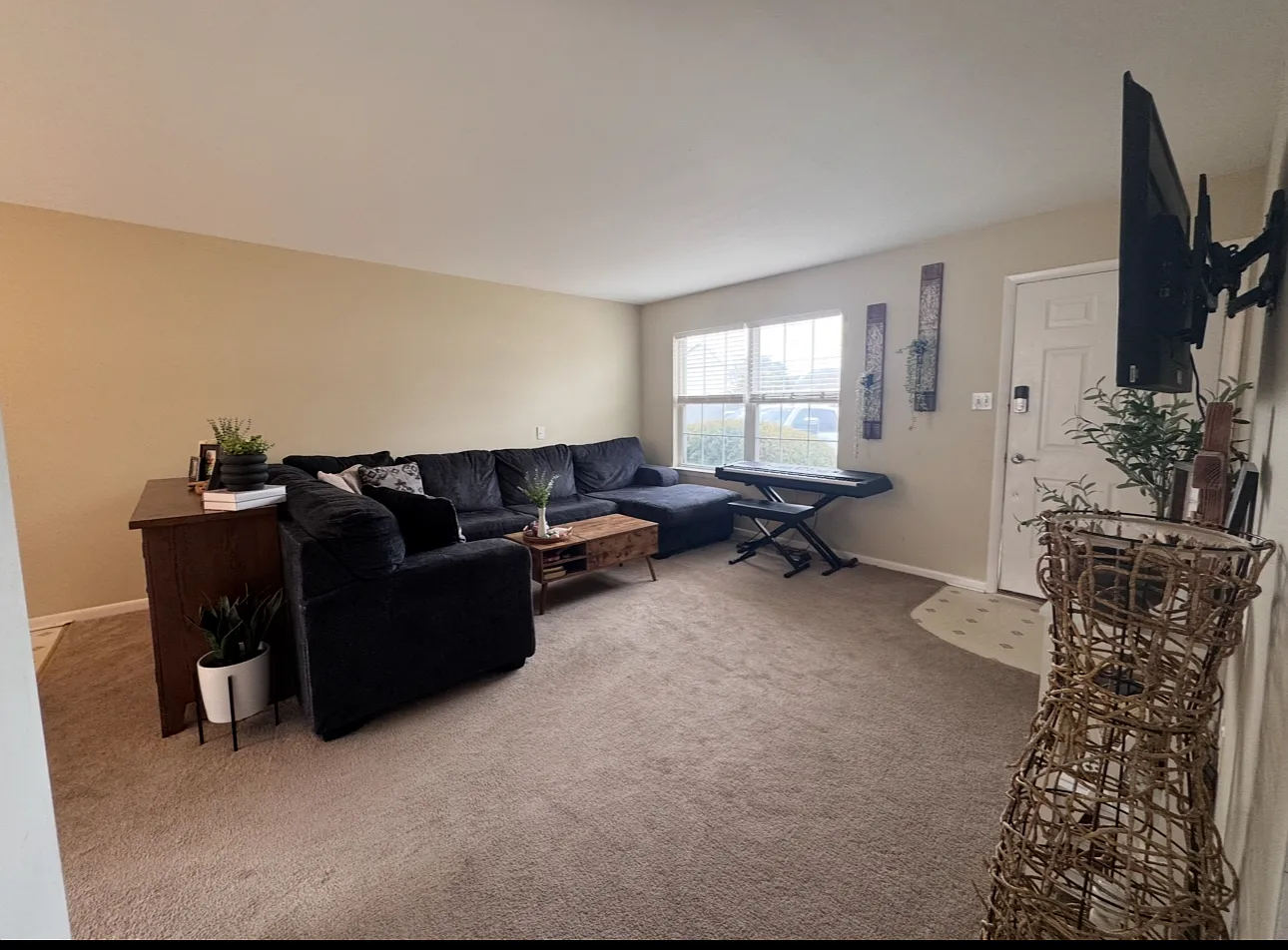 118 Mountain Lake Rd — Photo 2