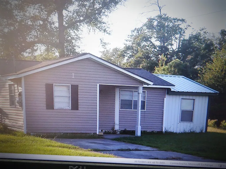 710 Kim St — Photo 1
