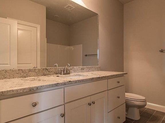 4th image of 4606 SW Birmingham St