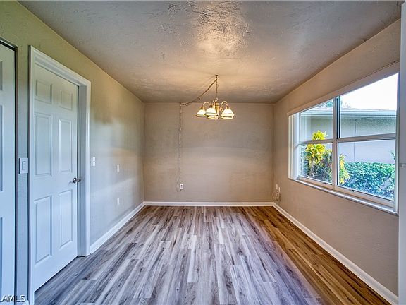 4th image of 5570 Williamson Way
