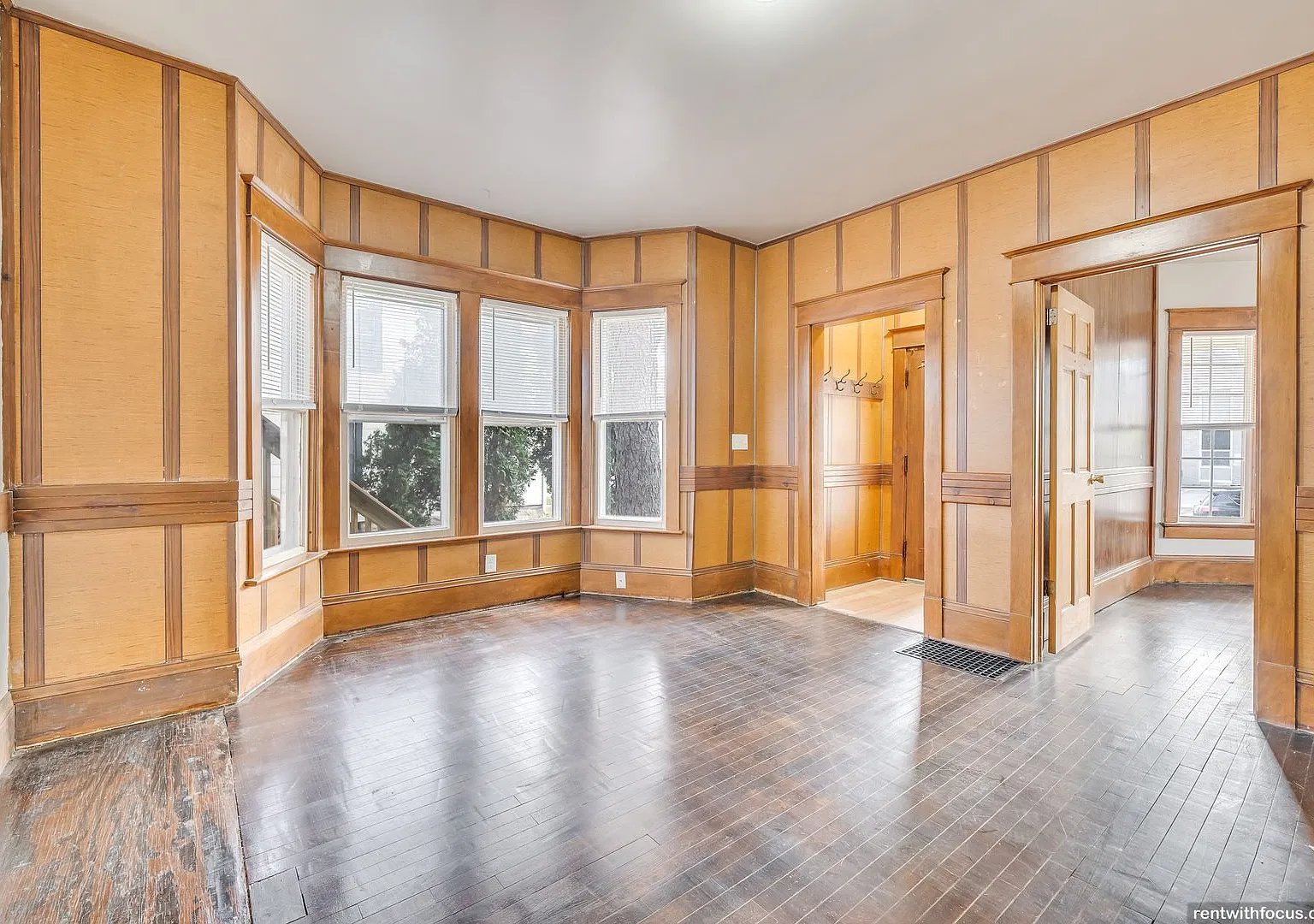 814 E. North St. — Photo 3