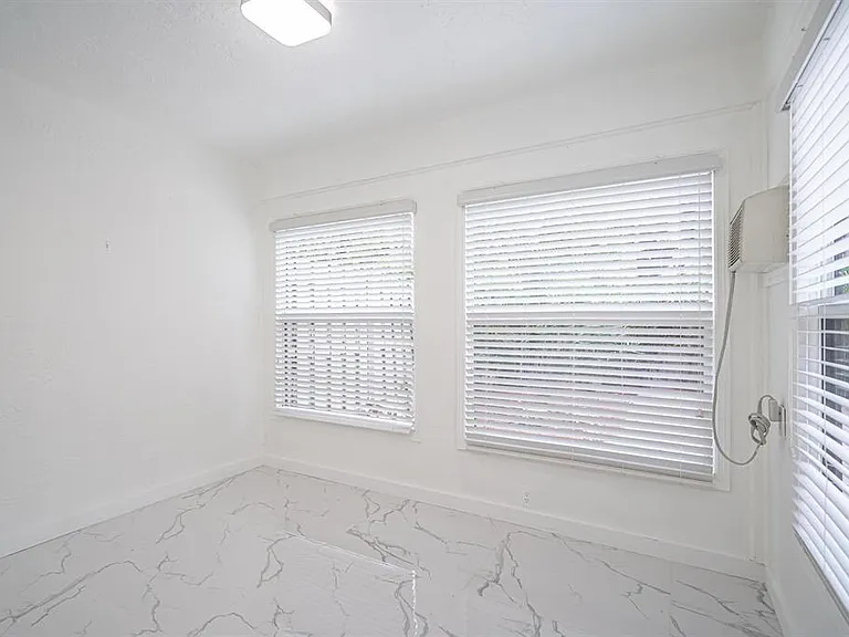 5536 Eton Ct — Photo 6