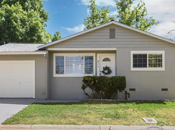 811 Comstock Dr, Folsom, CA 95630