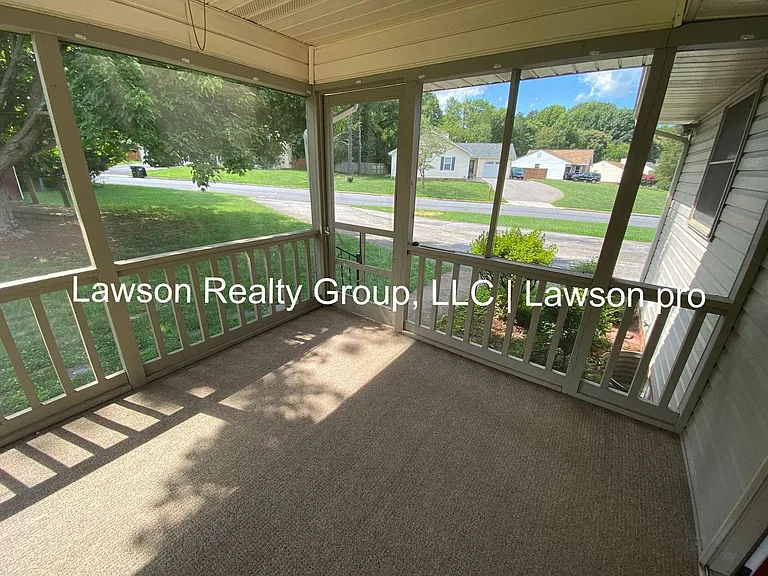 1013 Barrens Village Ln — Photo 22