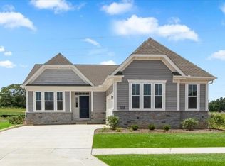 6225 Windcliff Dr, Grove City, OH 43123