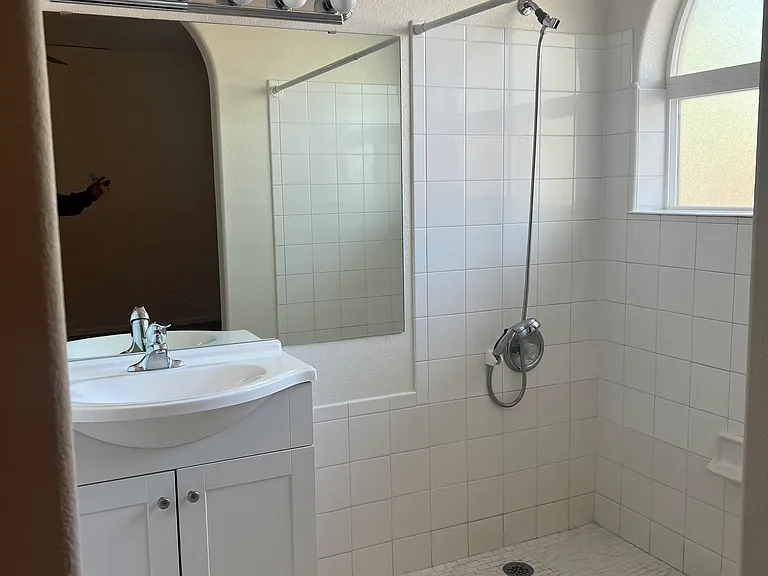 4813 Rosecrest Ct — Photo 4